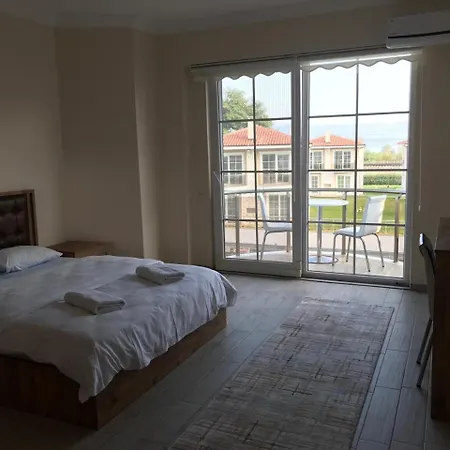 La Mira 4 Villa *