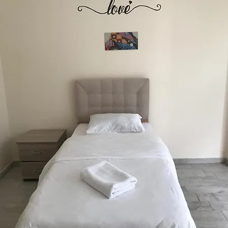 La Mira 4 Villa *
