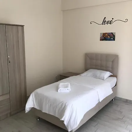 La Mira 4